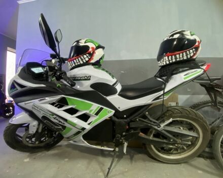 Кавасаки Другая, объемом двигателя 0 л и пробегом 0 тыс. км за 2400 $, фото 1 на Automoto.ua