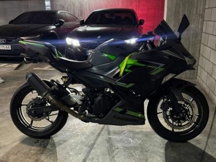 Кавасаки Другая, объемом двигателя 0.4 л и пробегом 0 тыс. км за 5200 $, фото 1 на Automoto.ua