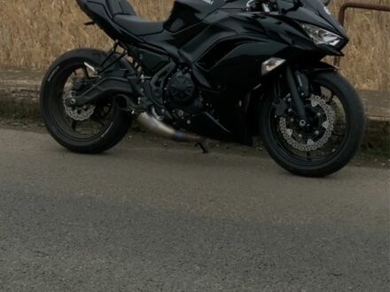 Кавасаки Другая, объемом двигателя 0.65 л и пробегом 0 тыс. км за 4640 $, фото 1 на Automoto.ua