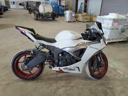 Кавасаки Другая, объемом двигателя 0.64 л и пробегом 0 тыс. км за 8000 $, фото 1 на Automoto.ua