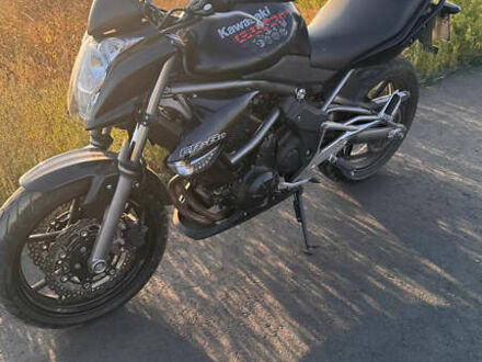 Черный Кавасаки ER-4N, объемом двигателя 0.4 л и пробегом 25 тыс. км за 3800 $, фото 1 на Automoto.ua