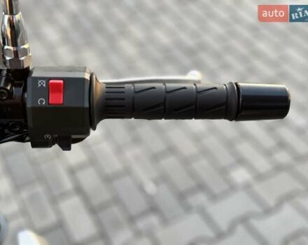 Чорний Кавасакі ER-5, об'ємом двигуна 0.5 л та пробігом 15 тис. км за 3149 $, фото 23 на Automoto.ua