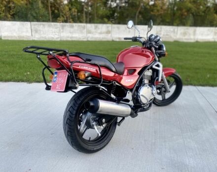 Кавасаки ER-5, объемом двигателя 0.5 л и пробегом 0 тыс. км за 2199 $, фото 5 на Automoto.ua