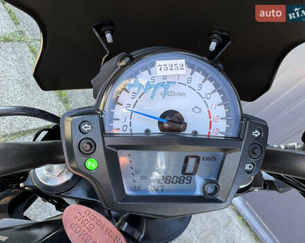 Кавасакі ER-6N, об'ємом двигуна 0.65 л та пробігом 28 тис. км за 5600 $, фото 7 на Automoto.ua