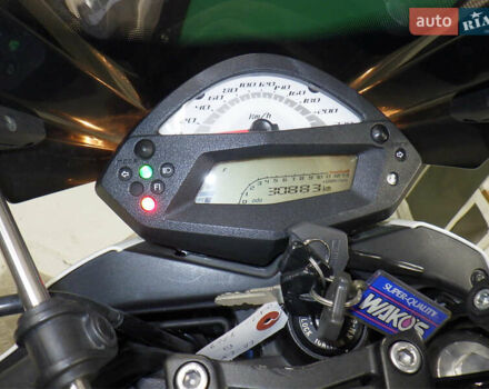 Кавасаки ER-6N, объемом двигателя 0 л и пробегом 30 тыс. км за 4800 $, фото 6 на Automoto.ua