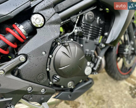 Кавасакі ER-6N, об'ємом двигуна 0.65 л та пробігом 6 тис. км за 3000 $, фото 9 на Automoto.ua