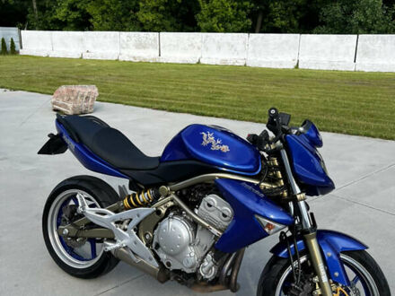 Кавасаки ER-6N 2006 в Луцке на Automoto.ua Кавасаки ER-6N, объемом двигателя 0.65 л и пробегом 42 тыс. км за 3699 $, фото 1 на Automoto.ua