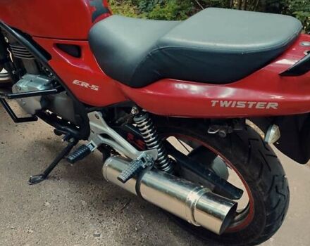 Красный Кавасаки ER 500A, объемом двигателя 0.5 л и пробегом 34 тыс. км за 1999 $, фото 6 на Automoto.ua