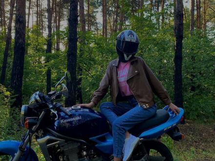 Кавасаки ER 500A 2003 в Гайвороне на Automoto.ua Синий Кавасаки ER 500A, объемом двигателя 0 л и пробегом 38 тыс. км за 3000 $, фото 1 на Automoto.ua