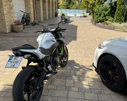 Білий Кавасакі ER 650, об'ємом двигуна 0.65 л та пробігом 12 тис. км за 7800 $, фото 3 на Automoto.ua