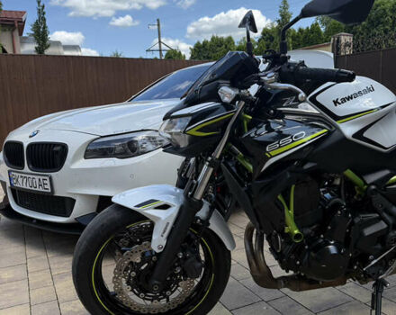 Білий Кавасакі ER 650, об'ємом двигуна 0.65 л та пробігом 12 тис. км за 7800 $, фото 4 на Automoto.ua
