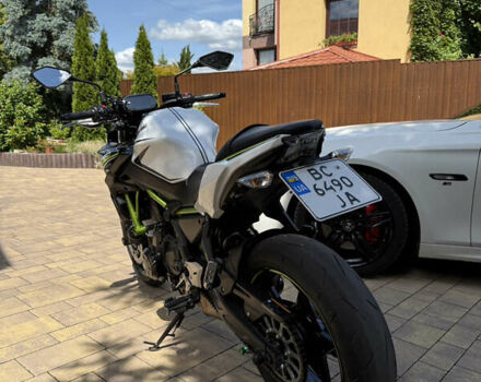 Білий Кавасакі ER 650, об'ємом двигуна 0.65 л та пробігом 12 тис. км за 7800 $, фото 11 на Automoto.ua