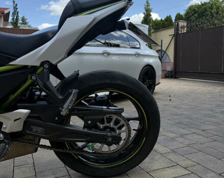 Білий Кавасакі ER 650, об'ємом двигуна 0.65 л та пробігом 12 тис. км за 7800 $, фото 7 на Automoto.ua