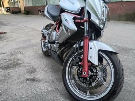 Кавасаки ER 650, объемом двигателя 0 л и пробегом 43 тыс. км за 5500 $, фото 1 на Automoto.ua