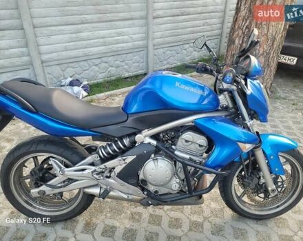 Синий Кавасаки ER 650, объемом двигателя 0.65 л и пробегом 44 тыс. км за 3800 $, фото 1 на Automoto.ua