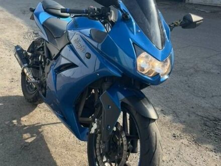 Кавасакі EX 250 2010 у Києві на Automoto.ua Кавасакі EX 250, об'ємом двигуна 0.25 л та пробігом 22 тис. км за 2900 $, фото 1 на Automoto.ua