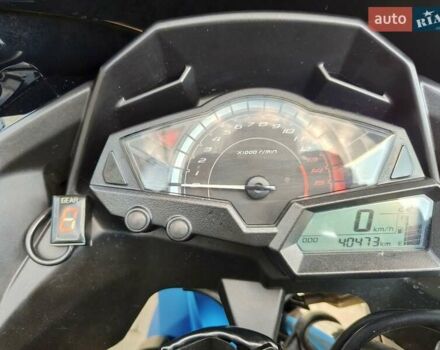 Белый Кавасаки EX 300, объемом двигателя 0.3 л и пробегом 41 тыс. км за 4600 $, фото 5 на Automoto.ua