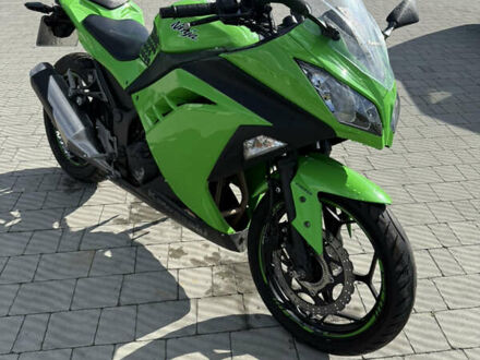Кавасакі EX 300 2013 у Львові на Automoto.ua Зелений Кавасакі EX 300, об'ємом двигуна 0.3 л та пробігом 40 тис. км за 3600 $, фото 1 на Automoto.ua