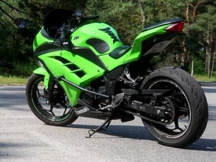 Зелений Кавасакі EX 300, об'ємом двигуна 0.3 л та пробігом 44 тис. км за 3900 $, фото 1 на Automoto.ua