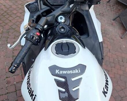 Белый Кавасаки EX 650, объемом двигателя 0.65 л и пробегом 6 тыс. км за 7100 $, фото 5 на Automoto.ua