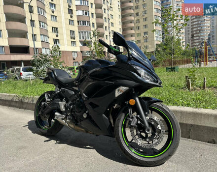Черный Кавасаки EX 650, объемом двигателя 0.65 л и пробегом 15 тыс. км за 6400 $, фото 5 на Automoto.ua