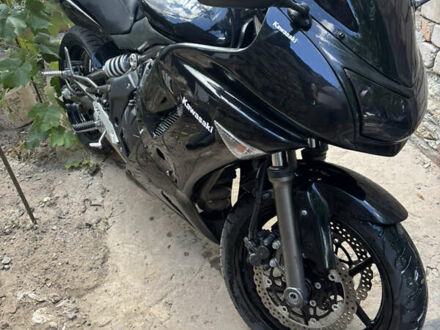 Кавасаки EX 650 2009 в Кривом Роге на Automoto.ua Черный Кавасаки EX 650, объемом двигателя 0.65 л и пробегом 13 тыс. км за 4700 $, фото 1 на Automoto.ua