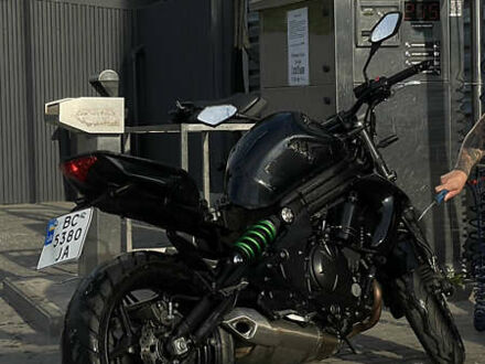 Черный Кавасаки EX 650, объемом двигателя 0.65 л и пробегом 19 тыс. км за 4700 $, фото 1 на Automoto.ua