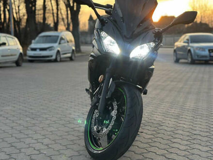 Кавасаки EX 650 2018 в Виннице на Automoto.ua Черный Кавасаки EX 650, объемом двигателя 0.65 л и пробегом 4 тыс. км за 7100 $, фото 1 на Automoto.ua