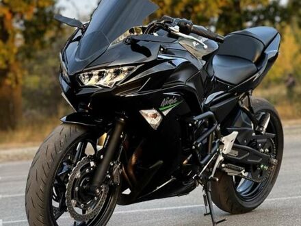 Кавасаки EX 650 2019 в Кропивницком (Кировограде) на Automoto.ua Черный Кавасаки EX 650, объемом двигателя 0.65 л и пробегом 22 тыс. км за 7500 $, фото 1 на Automoto.ua