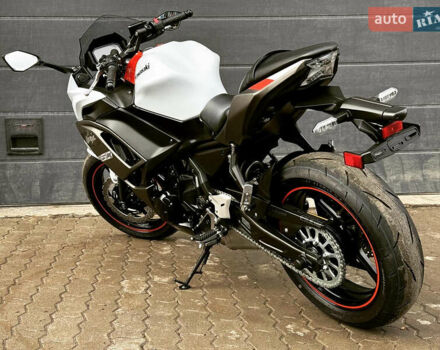 Кавасаки EX 650, объемом двигателя 0.65 л и пробегом 1 тыс. км за 8500 $, фото 4 на Automoto.ua