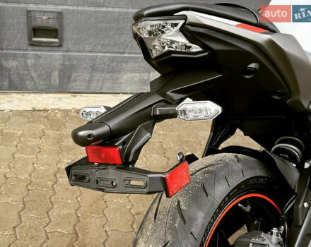 Кавасаки EX 650, объемом двигателя 0.65 л и пробегом 1 тыс. км за 8500 $, фото 6 на Automoto.ua