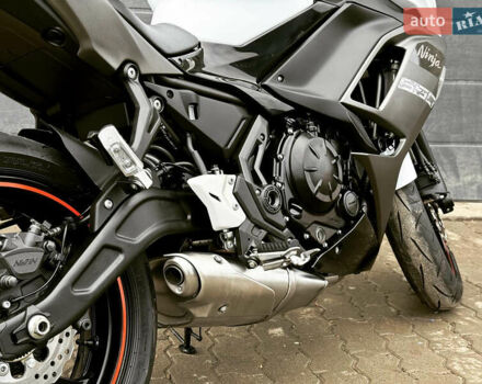 Кавасаки EX 650, объемом двигателя 0.65 л и пробегом 1 тыс. км за 8500 $, фото 5 на Automoto.ua