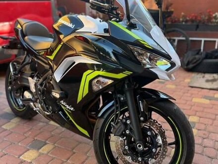 Кавасаки EX 650, объемом двигателя 0.65 л и пробегом 4 тыс. км за 8200 $, фото 1 на Automoto.ua