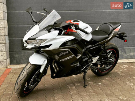 Кавасаки EX 650 2023 в Ровно на Automoto.ua Кавасаки EX 650, объемом двигателя 0.65 л и пробегом 1 тыс. км за 8500 $, фото 1 на Automoto.ua