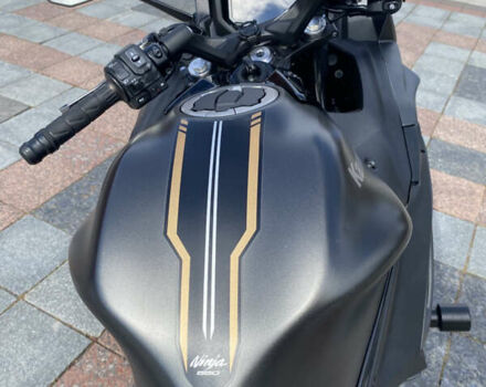 Серый Кавасаки EX 650, объемом двигателя 0.65 л и пробегом 14 тыс. км за 7300 $, фото 10 на Automoto.ua