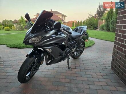 Кавасаки EX 650 2017 в Запорожье на Automoto.ua Серый Кавасаки EX 650, объемом двигателя 0.65 л и пробегом 6 тыс. км за 5700 $, фото 1 на Automoto.ua