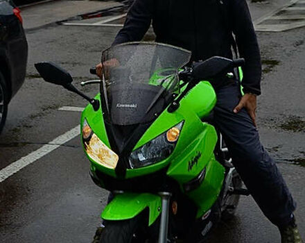 Зеленый Кавасаки EX 650, объемом двигателя 0.65 л и пробегом 19 тыс. км за 4300 $, фото 3 на Automoto.ua