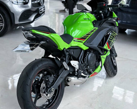 Зеленый Кавасаки EX 650, объемом двигателя 0.65 л и пробегом 12 тыс. км за 7350 $, фото 3 на Automoto.ua