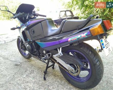 Черный Кавасаки GPX 600R, объемом двигателя 0.59 л и пробегом 70 тыс. км за 2100 $, фото 3 на Automoto.ua