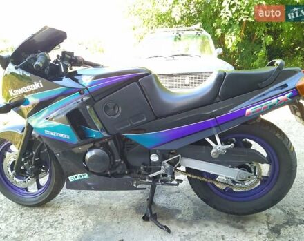Черный Кавасаки GPX 600R, объемом двигателя 0.59 л и пробегом 70 тыс. км за 2100 $, фото 4 на Automoto.ua