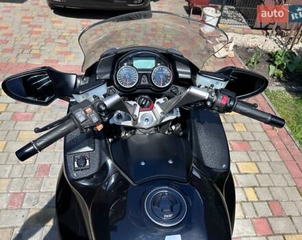 Чорний Кавасакі GTR 1400, об'ємом двигуна 1.4 л та пробігом 25 тис. км за 10790 $, фото 16 на Automoto.ua