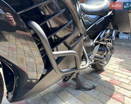 Чорний Кавасакі GTR 1400, об'ємом двигуна 1.4 л та пробігом 25 тис. км за 10790 $, фото 11 на Automoto.ua