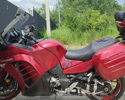 Червоний Кавасакі GTR 1400, об'ємом двигуна 1.4 л та пробігом 46 тис. км за 10000 $, фото 4 на Automoto.ua