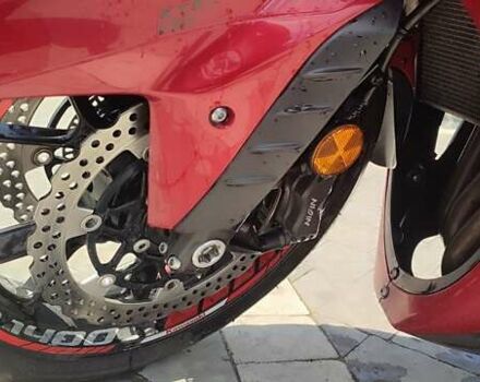 Червоний Кавасакі GTR 1400, об'ємом двигуна 1.4 л та пробігом 46 тис. км за 10000 $, фото 6 на Automoto.ua
