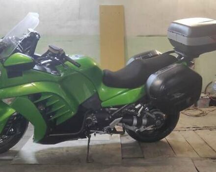 Зелений Кавасакі GTR 1400, об'ємом двигуна 1.35 л та пробігом 98 тис. км за 8200 $, фото 2 на Automoto.ua