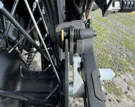 Кавасаки KLE 500 2005 в Ровно на Automoto.ua Кавасаки KLE 500, объемом двигателя 0.5 л и пробегом 0 тыс. км за 4300 $, фото 13 на Automoto.ua