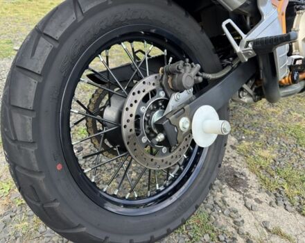 Кавасаки KLE 500 2005 в Ровно на Automoto.ua Кавасаки KLE 500, объемом двигателя 0.5 л и пробегом 0 тыс. км за 4300 $, фото 6 на Automoto.ua