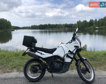 Кавасакі KLR 650 1992 у Києві на Automoto.ua Білий Кавасакі KLR 650, об'ємом двигуна 0.65 л та пробігом 90 тис. км за 3000 $, фото 4 на Automoto.ua