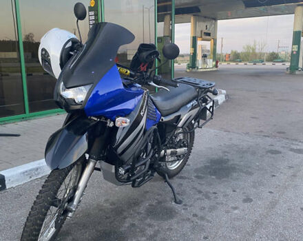 Синий Кавасаки KLR 650, объемом двигателя 0.65 л и пробегом 12 тыс. км за 5300 $, фото 7 на Automoto.ua