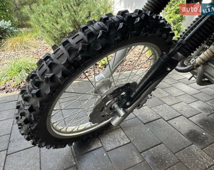 Кавасаки KLX 250, объемом двигателя 0.25 л и пробегом 1 тыс. км за 4200 $, фото 3 на Automoto.ua